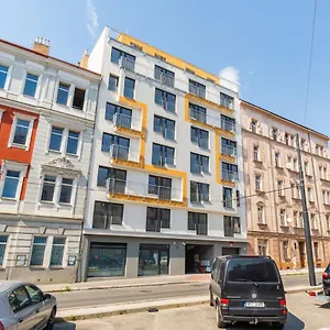 Brand New Two #34 With Free Secure Parking In The Center , Praga Czechy